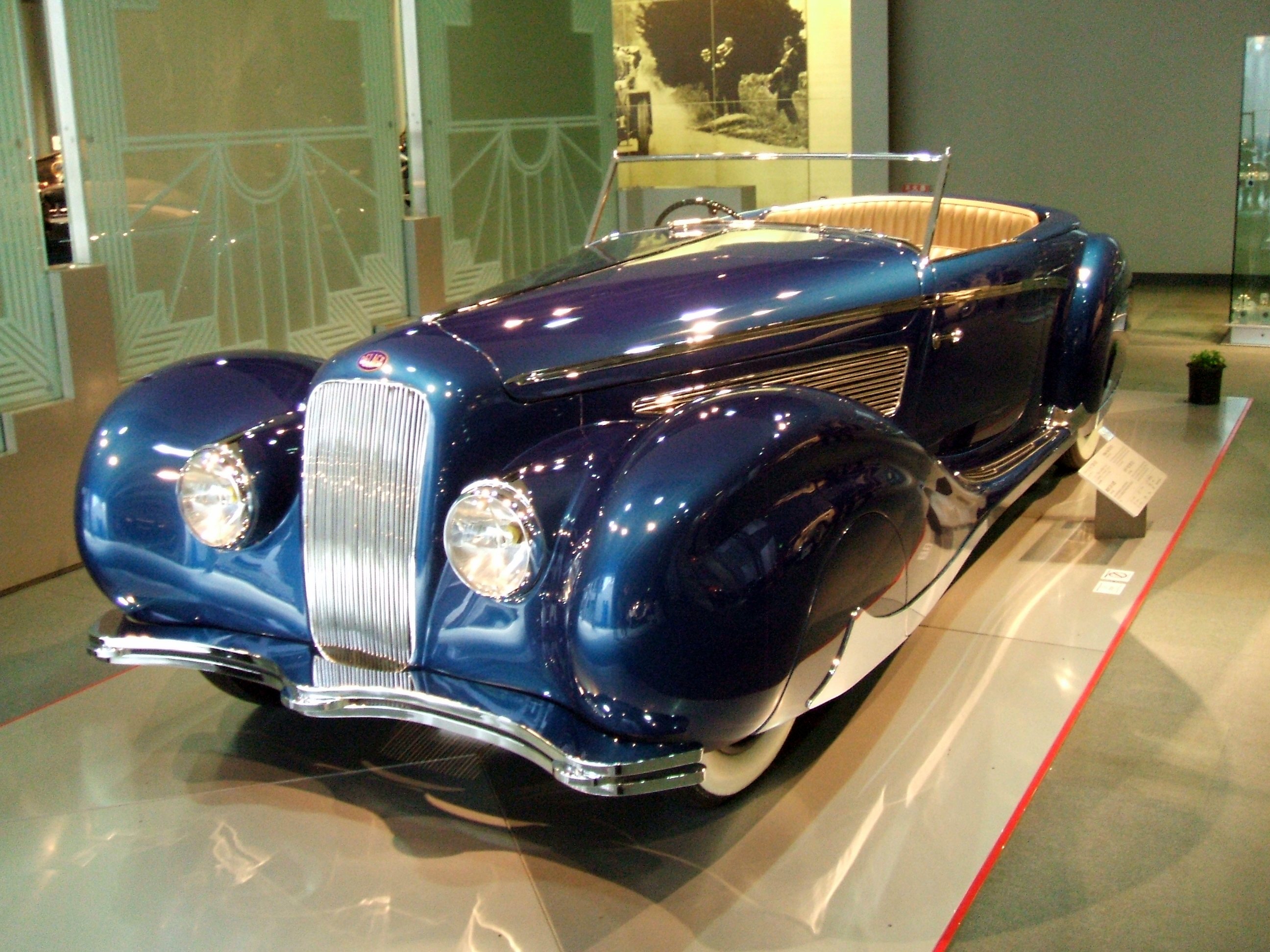 Delage D8-120 (1939年): フィアット500大作戦！