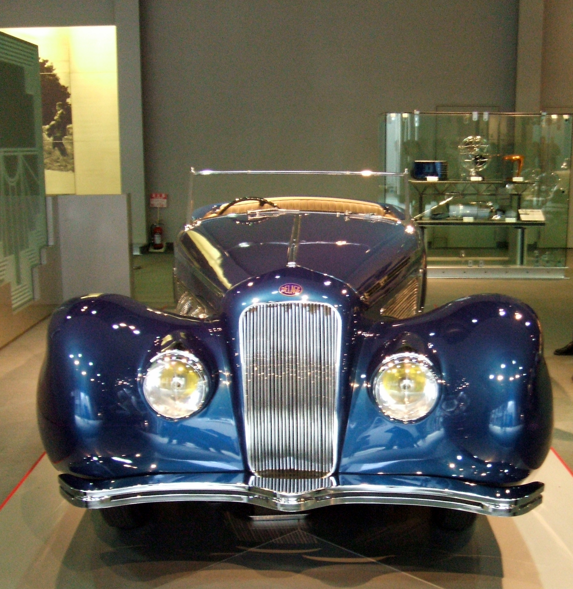 Delage D8-120 (1939年): フィアット500大作戦！